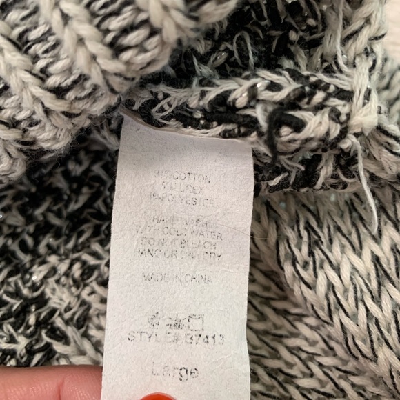 B.P. Collection Sweater Size Large - Picture 17 of 17